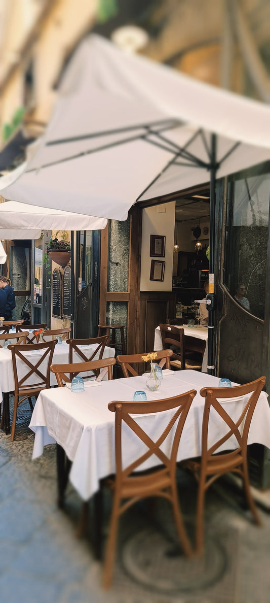A Spasso per il Centro Storico di Salerno: Dove Mangiare è un’Esperienza (e che esperienza!)