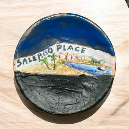 Piattino in Ceramica dipinto mano, Palme e Lungomare di Salerno
