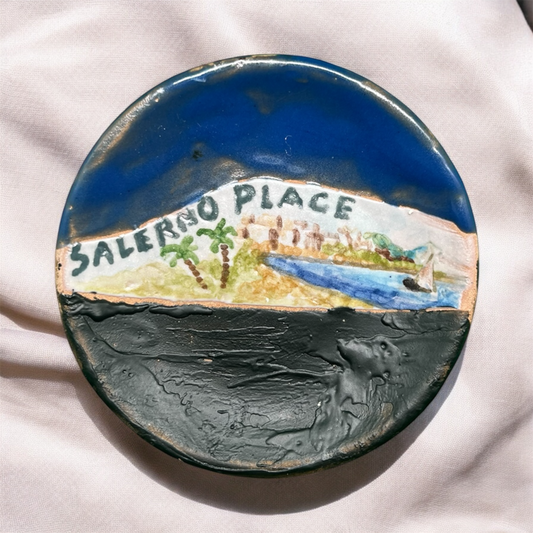 Piattino in Ceramica dipinto mano, Palme e Lungomare di Salerno